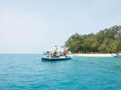 Read more about the article OPEN TRIP Snorkeling & Camping Pulau Hiu Kepulauan Seribu 2021