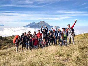 open trip gunung prau